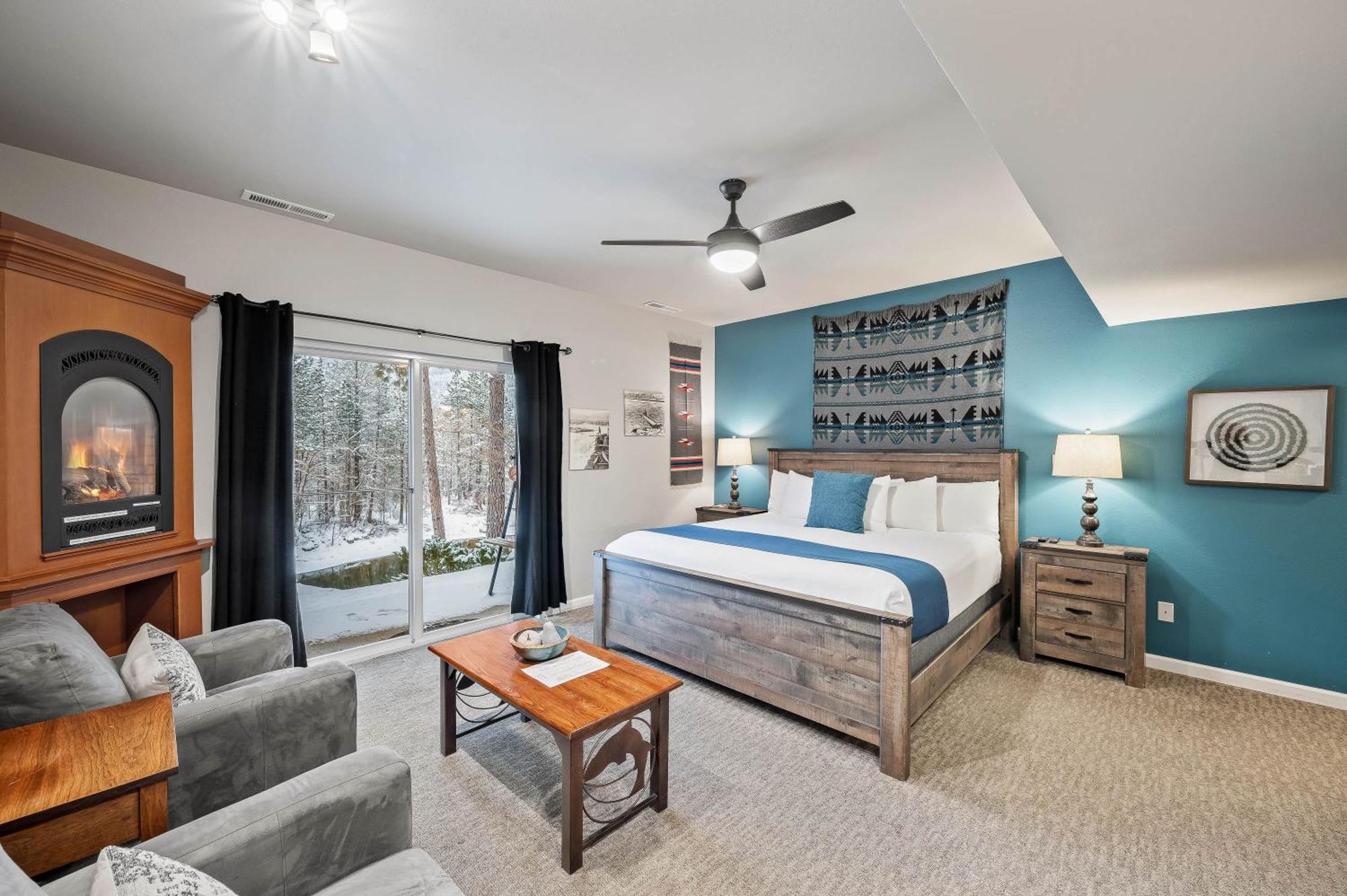 Seasons River Inn *
