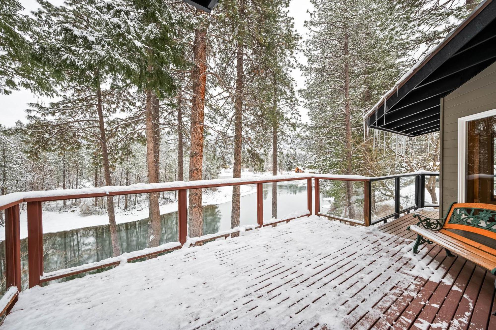 Seasons River Leavenworth