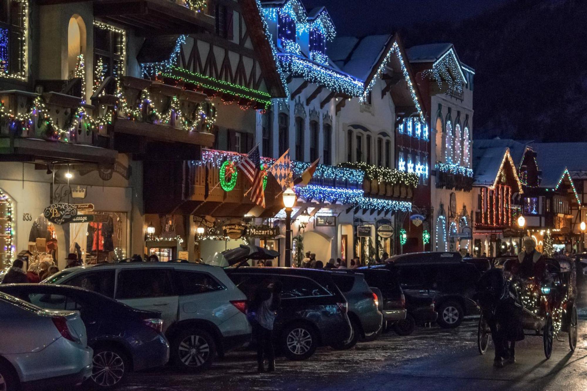 Icicle Village #407 & #408 Aparthotel Leavenworth