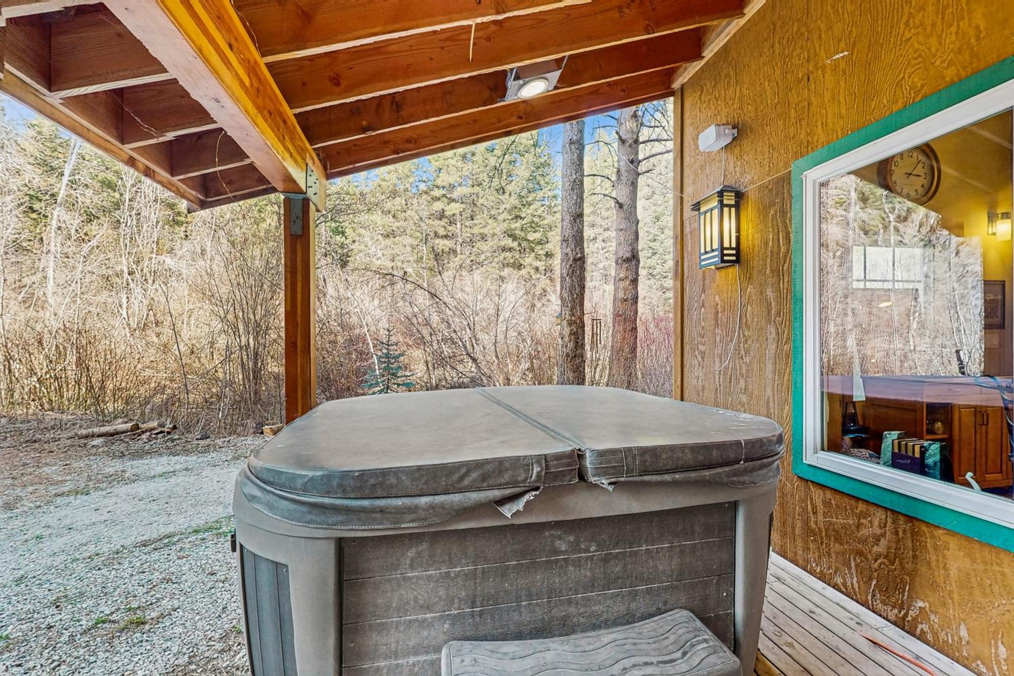Holiday home Merry Creekside Retreat
