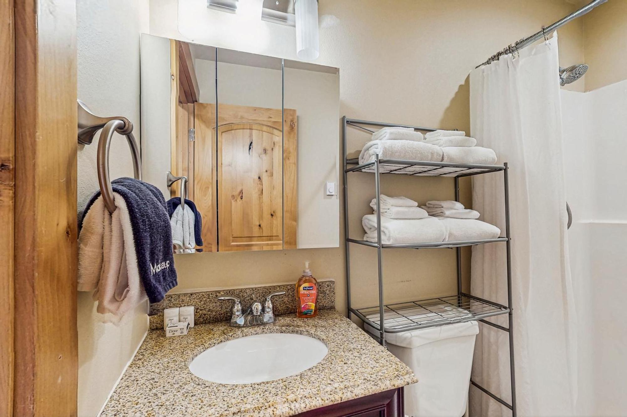 Merry Creekside Retreat Holiday home *