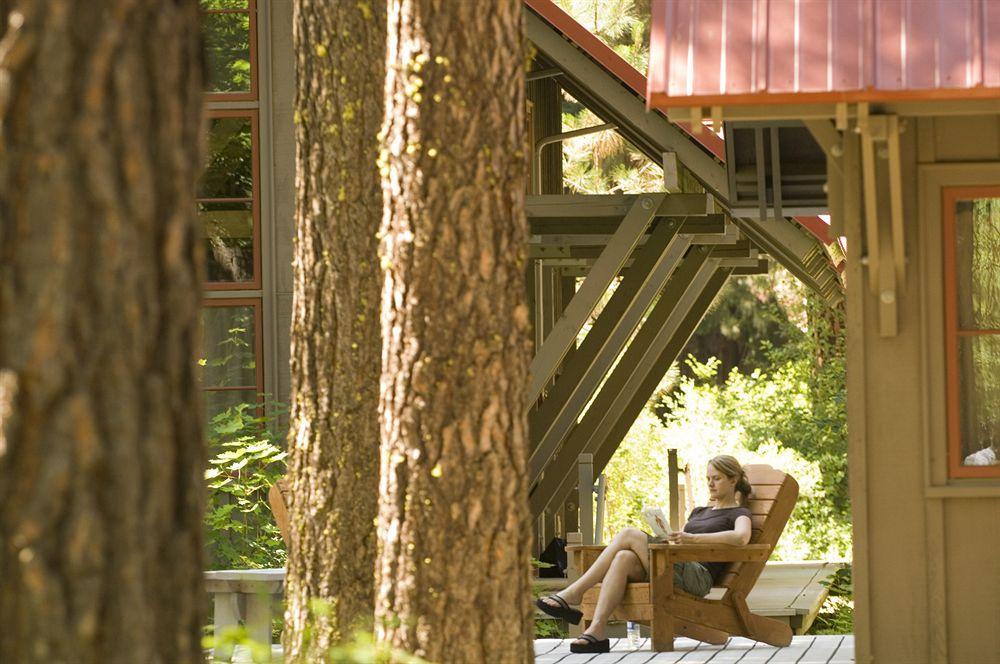 Sleeping Lady Mountain Resort