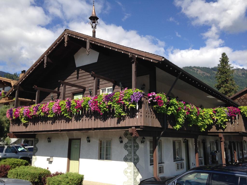 Hotel Linderhof 3*