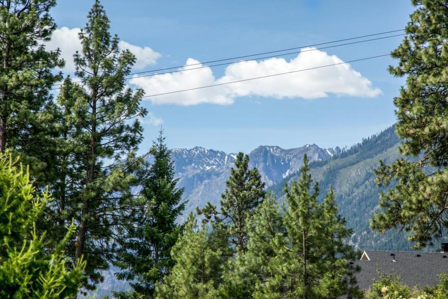 Fox Den Bed & Breakfast Leavenworth