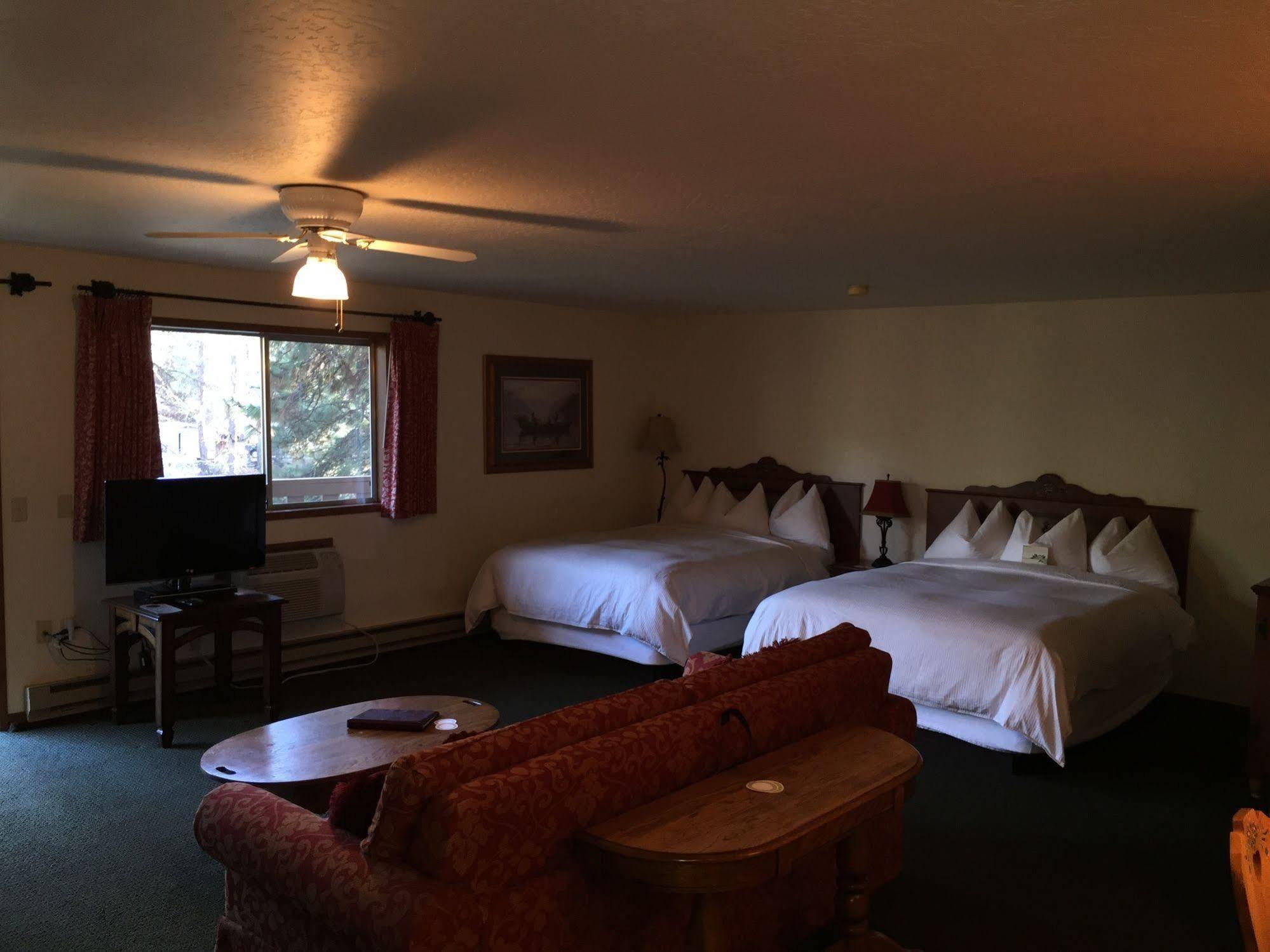 Alpine Rivers Inn 3*