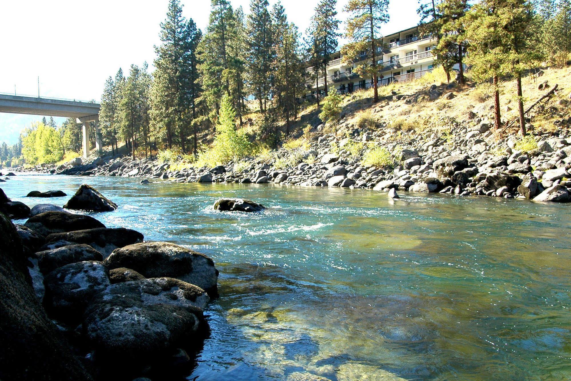 Alpine Rivers Leavenworth