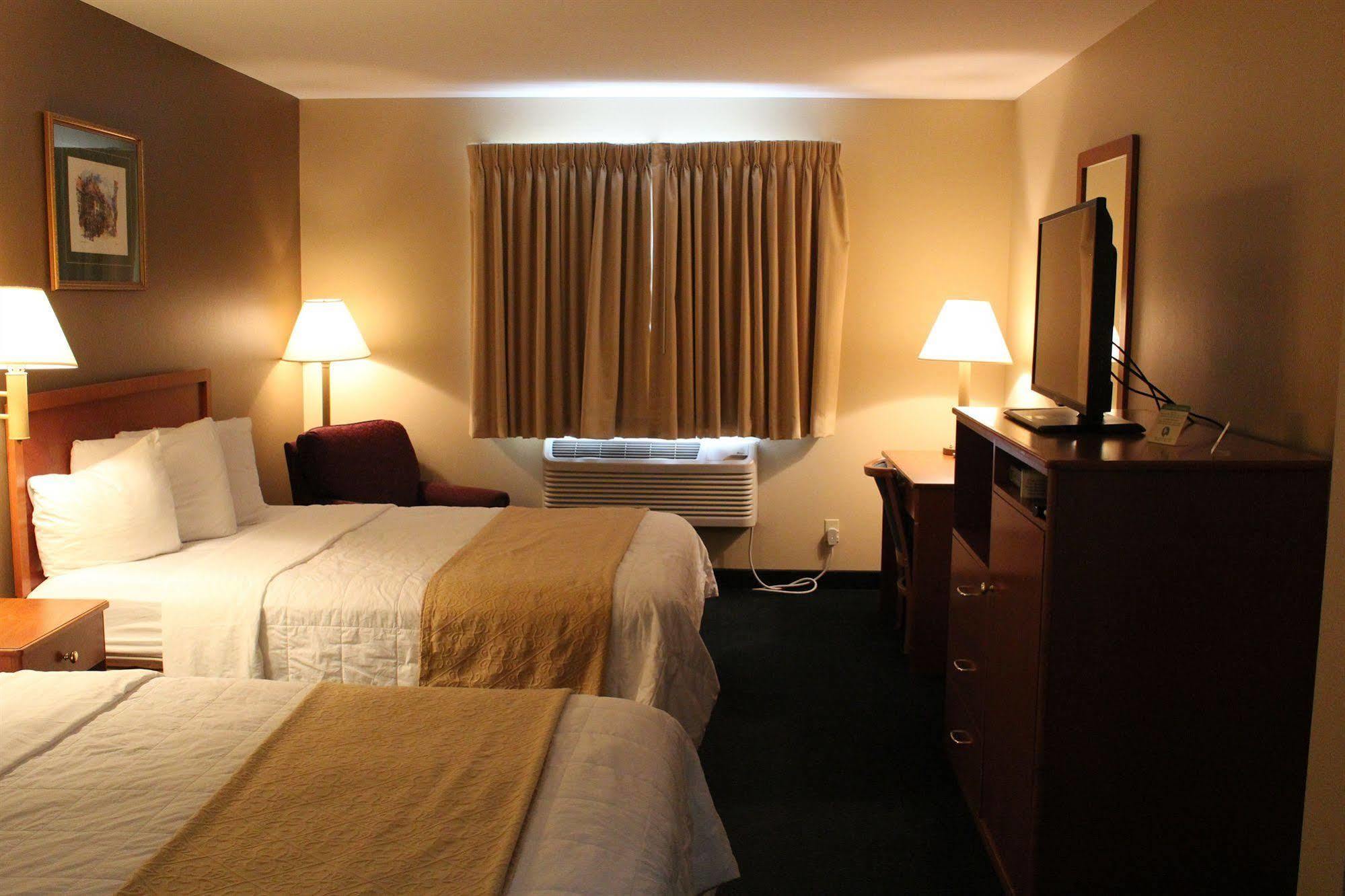 Inn Fairbridge &