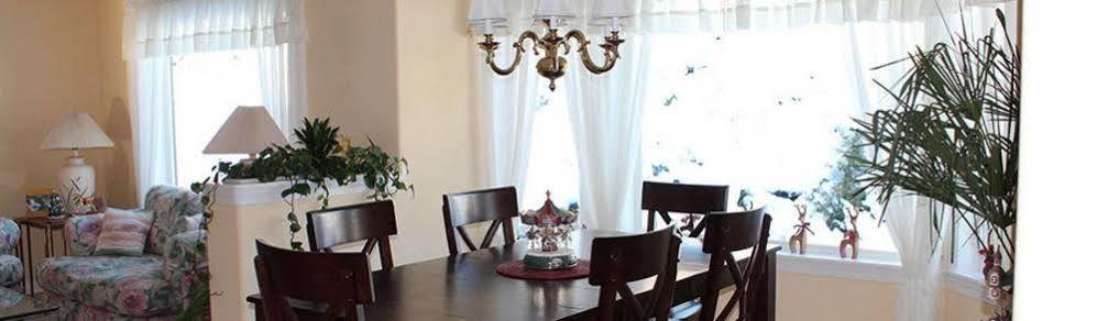 Fox Den Bed & Breakfast