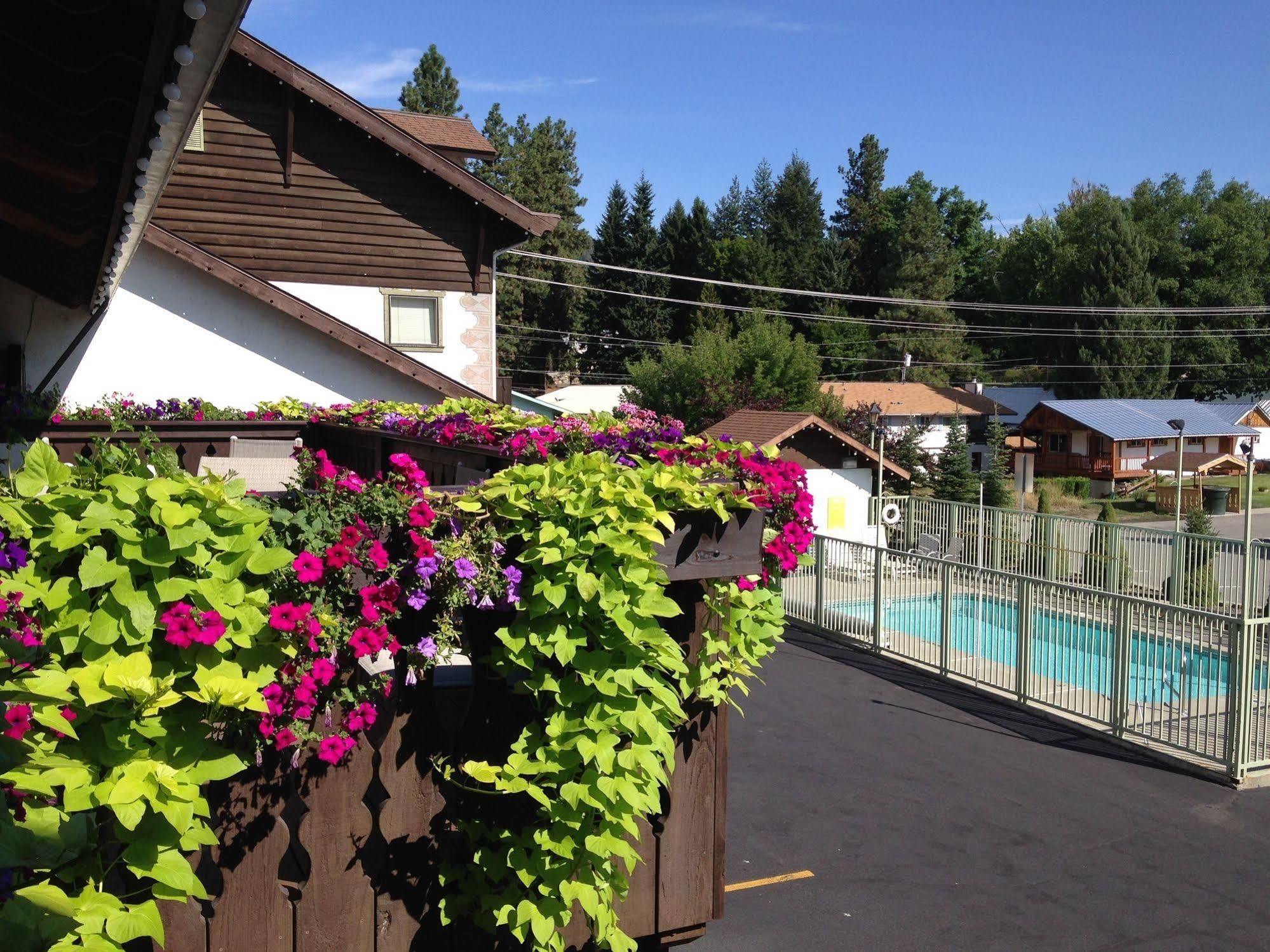 Hotel Linderhof Leavenworth