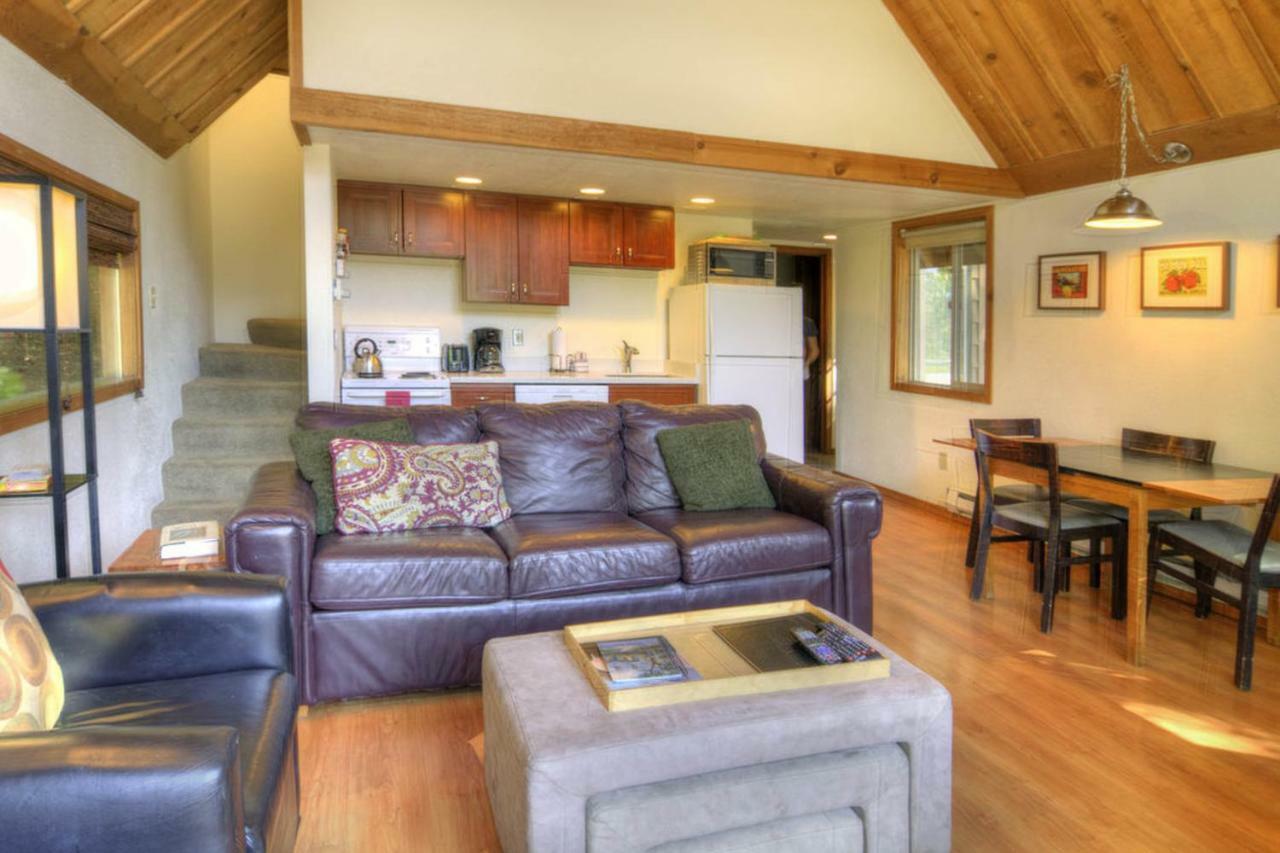 Vista View - 2 Bed 1 Bath Vacation In Wenatchee