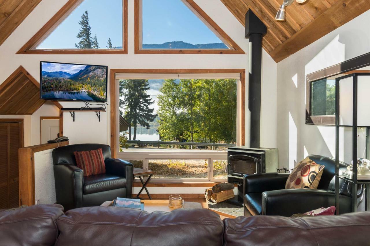 Vista View - 2 Bed 1 Bath Vacation In Wenatchee Holiday home