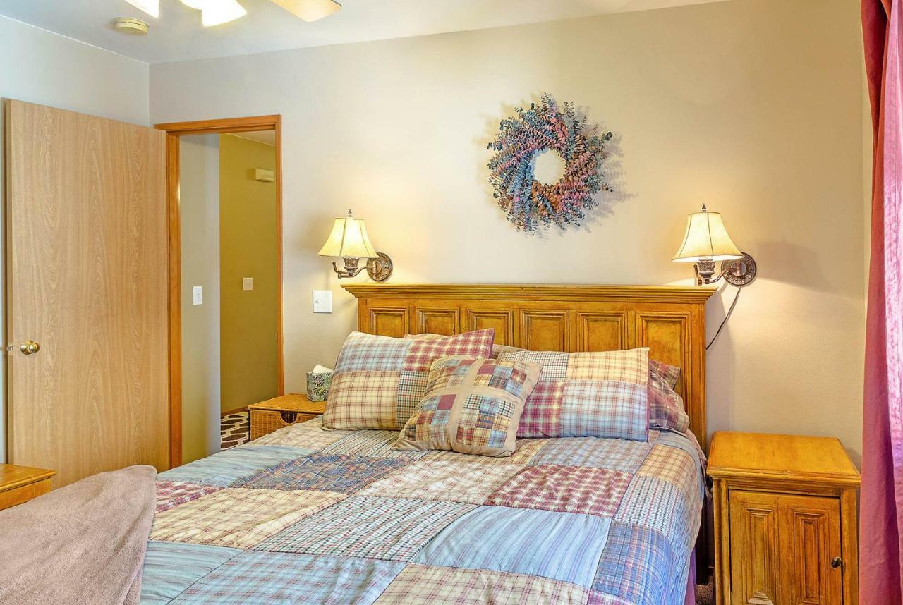 Alpine Village Apartment *