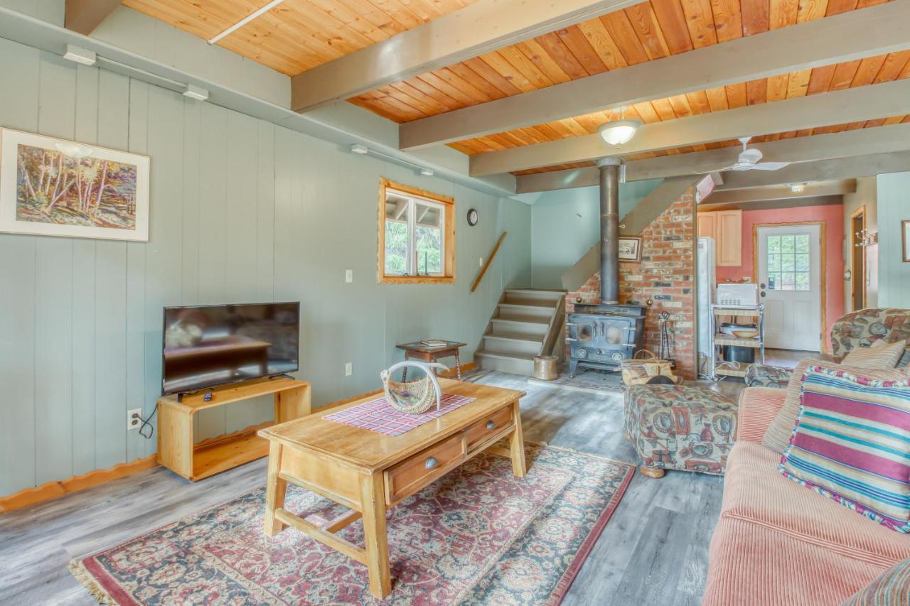 Holiday home Mountain Music Cabin