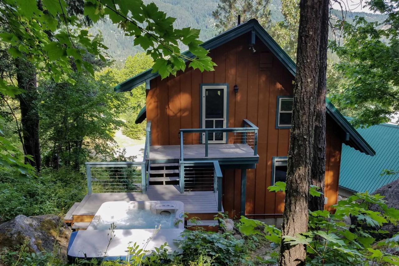 Tamarack Haus Hot Tub And Ev Charging Walk Dtwn! Holiday home
