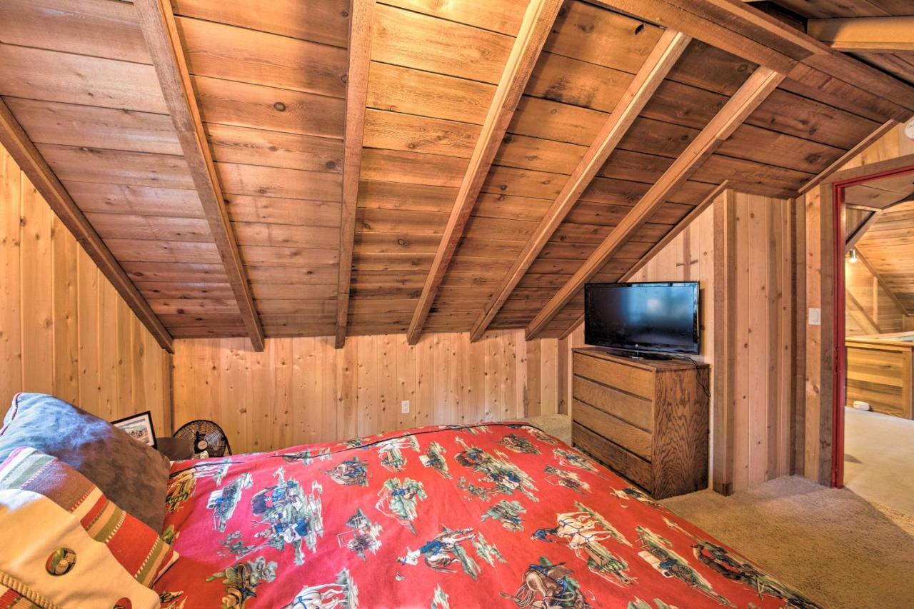 Cabin With Hot Tub 14 Miles To Leavenworth! * Leavenworth