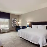 Hampton Inn & Suites Leavenworth