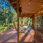 Serene Waterfront Cabin With Sauna & Beach Access