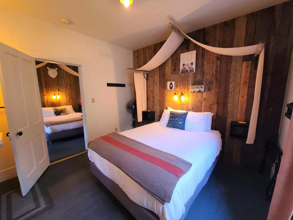 Hotel Mrs. Anderson's