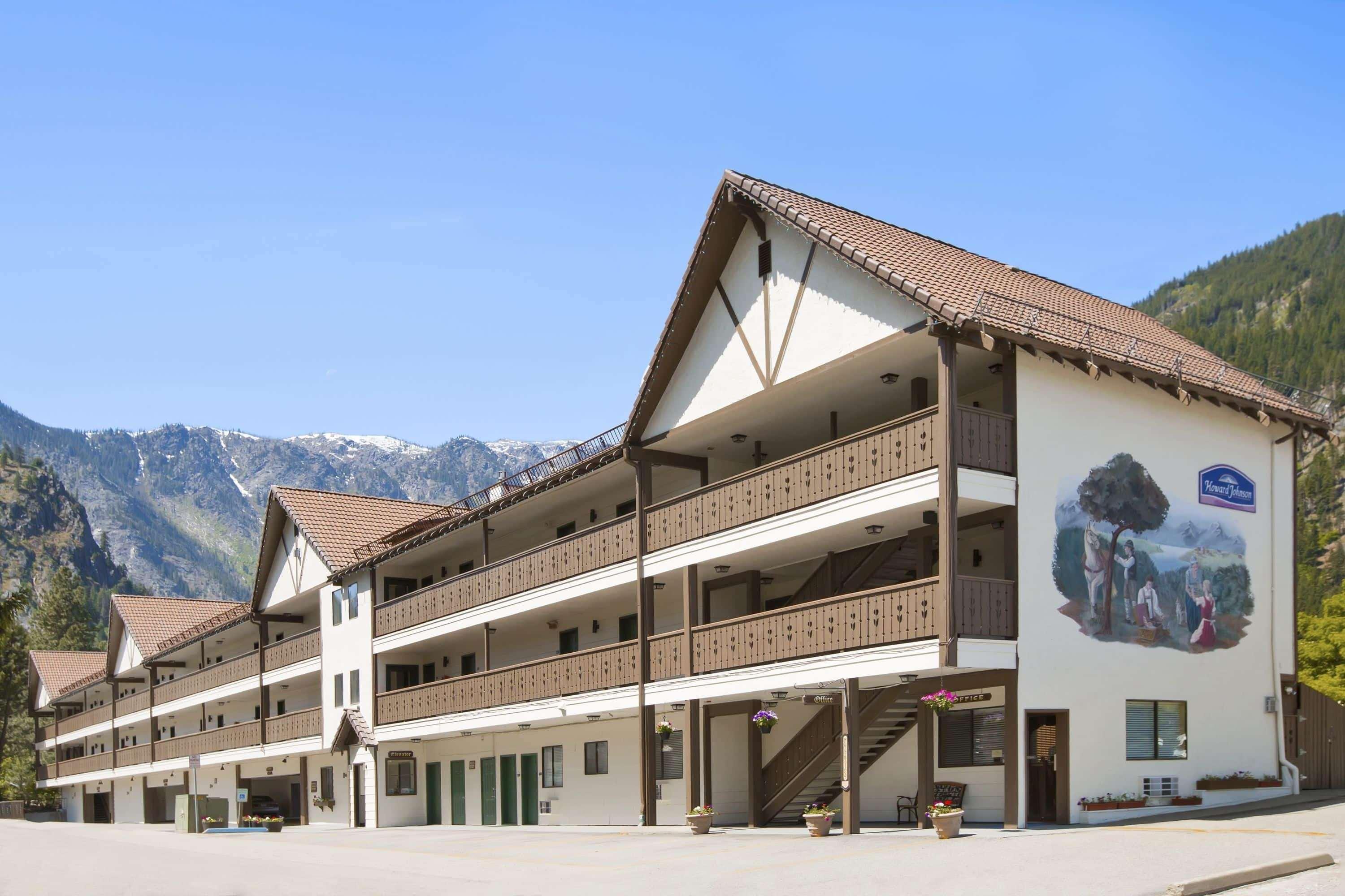 Hotel Howard Johnson By Wyndham 2*