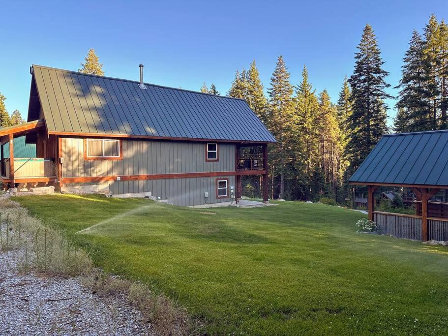 River's Bend - Hot Tub, Fire Pit, Games &