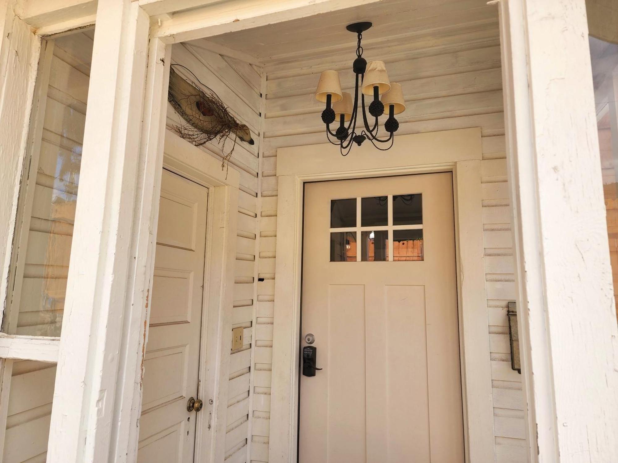 Mrs. Anderson's Hotel