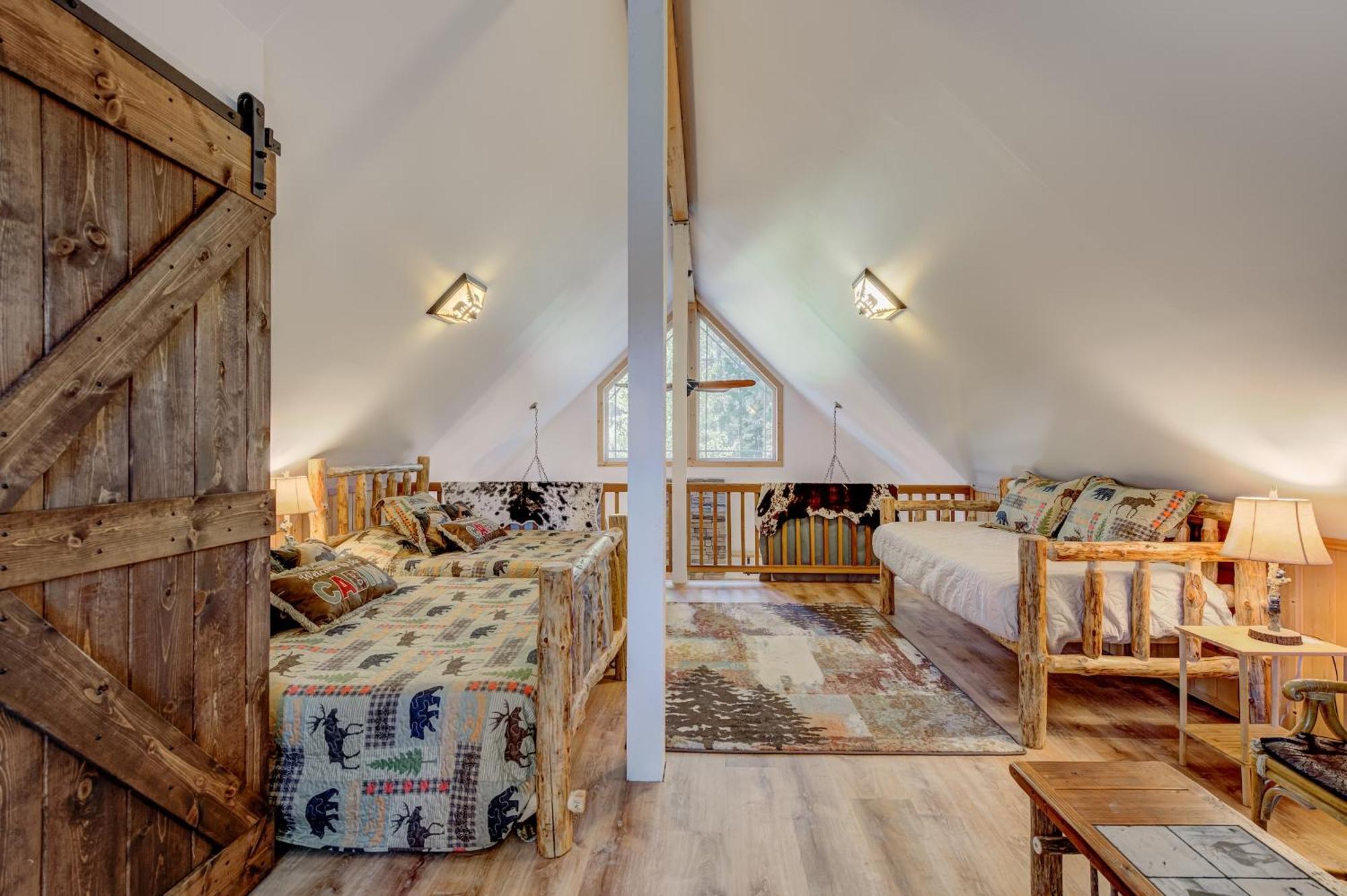 Holiday home Serene Waterfront With Sauna & Access Leavenworth