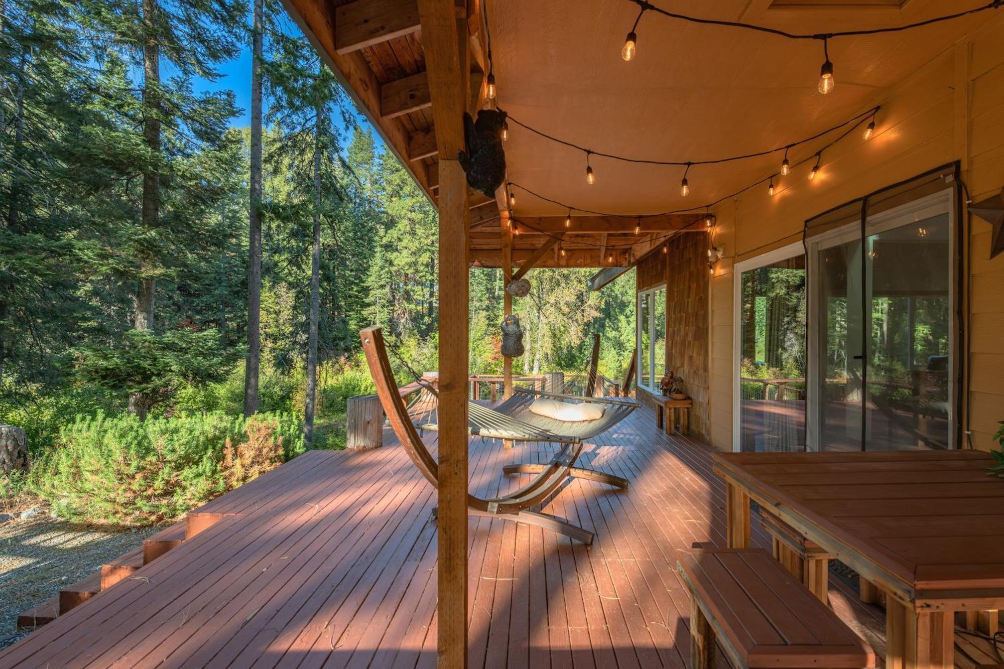 Holiday home Serene Waterfront With Sauna & Access