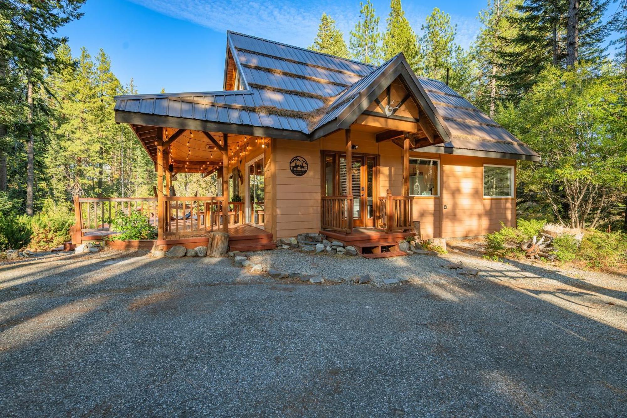 Holiday home Serene Waterfront With Sauna & Access *