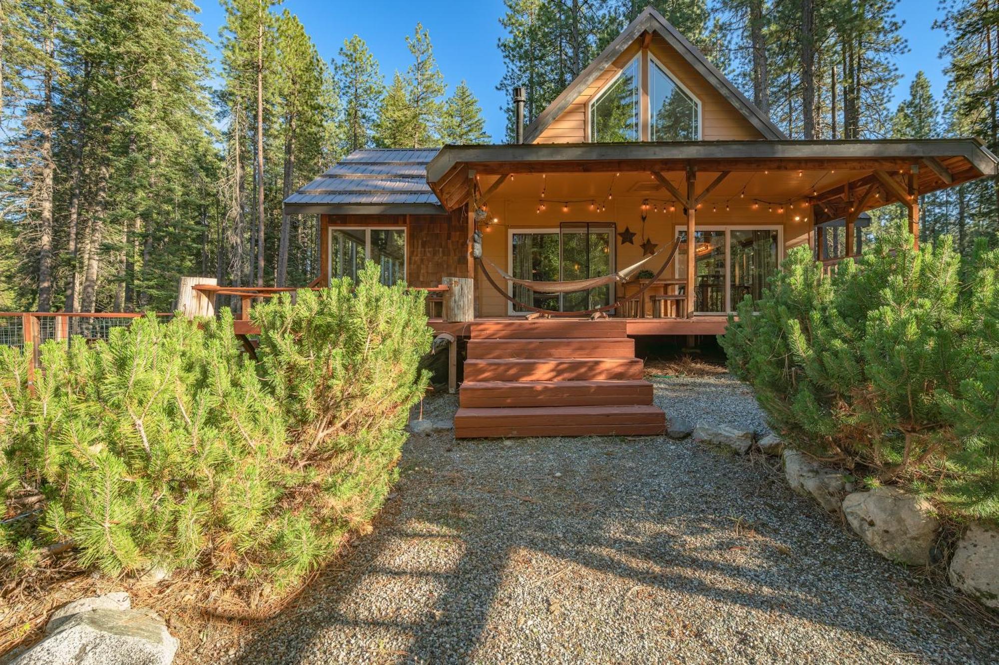 Serene Waterfront With Sauna & Access Leavenworth