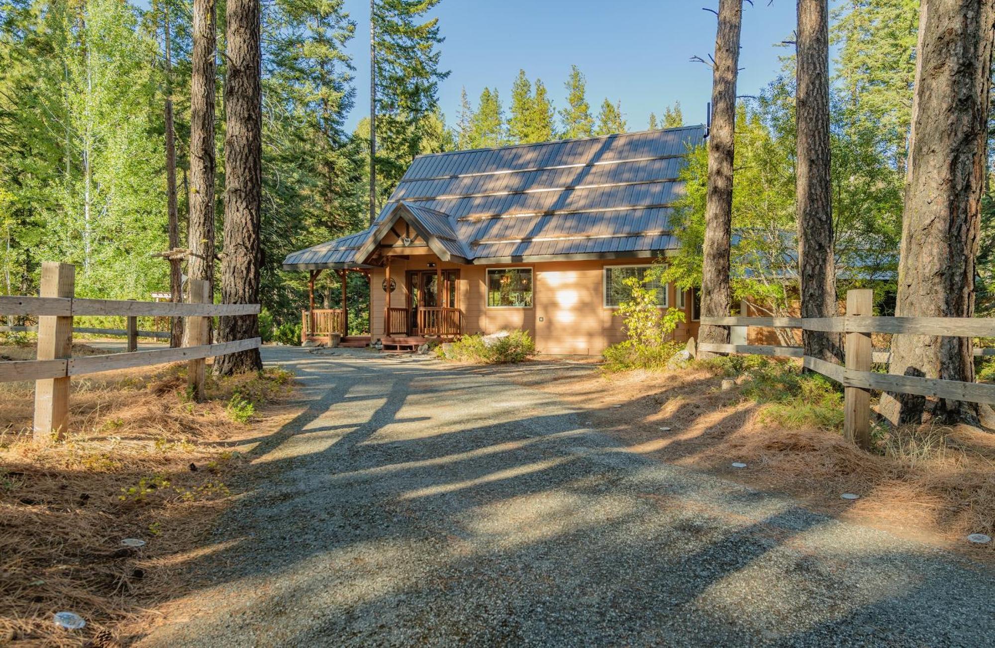 Serene Waterfront With Sauna & Access Leavenworth