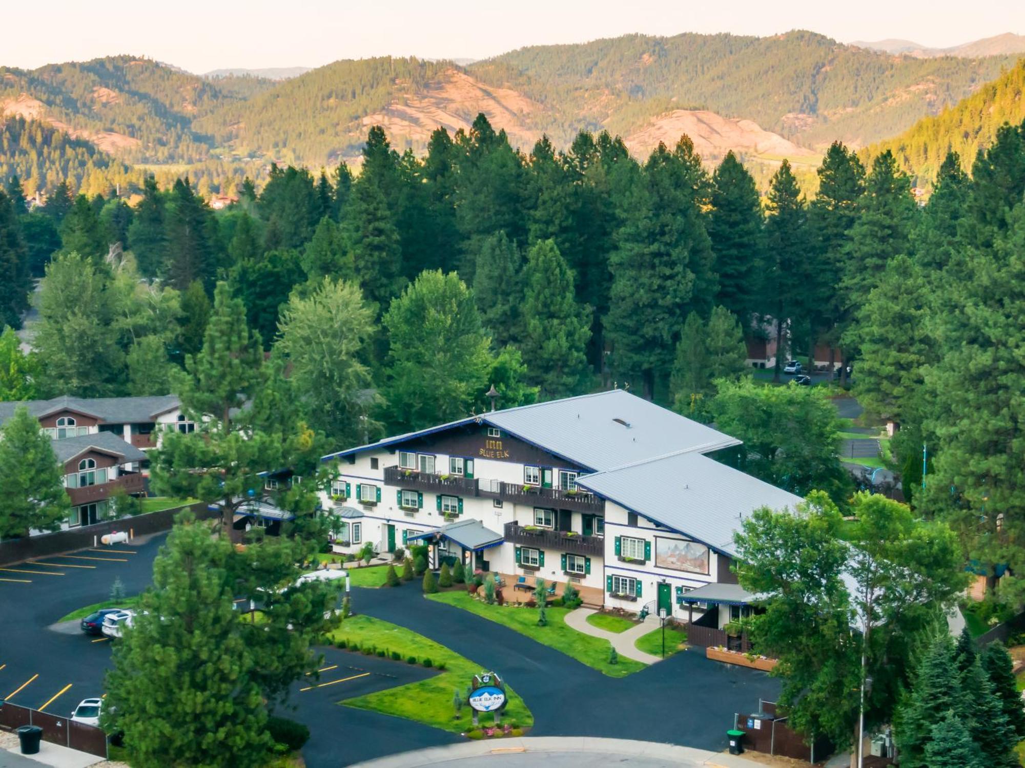 Blue Elk Inn Leavenworth