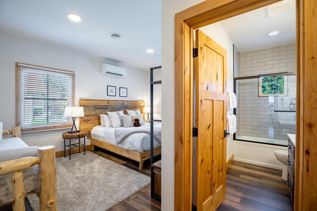 Enchantment - 5 Min Walk To Downtown Homestay *