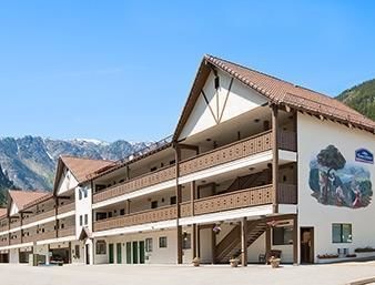 Howard Johnson By Wyndham 2*