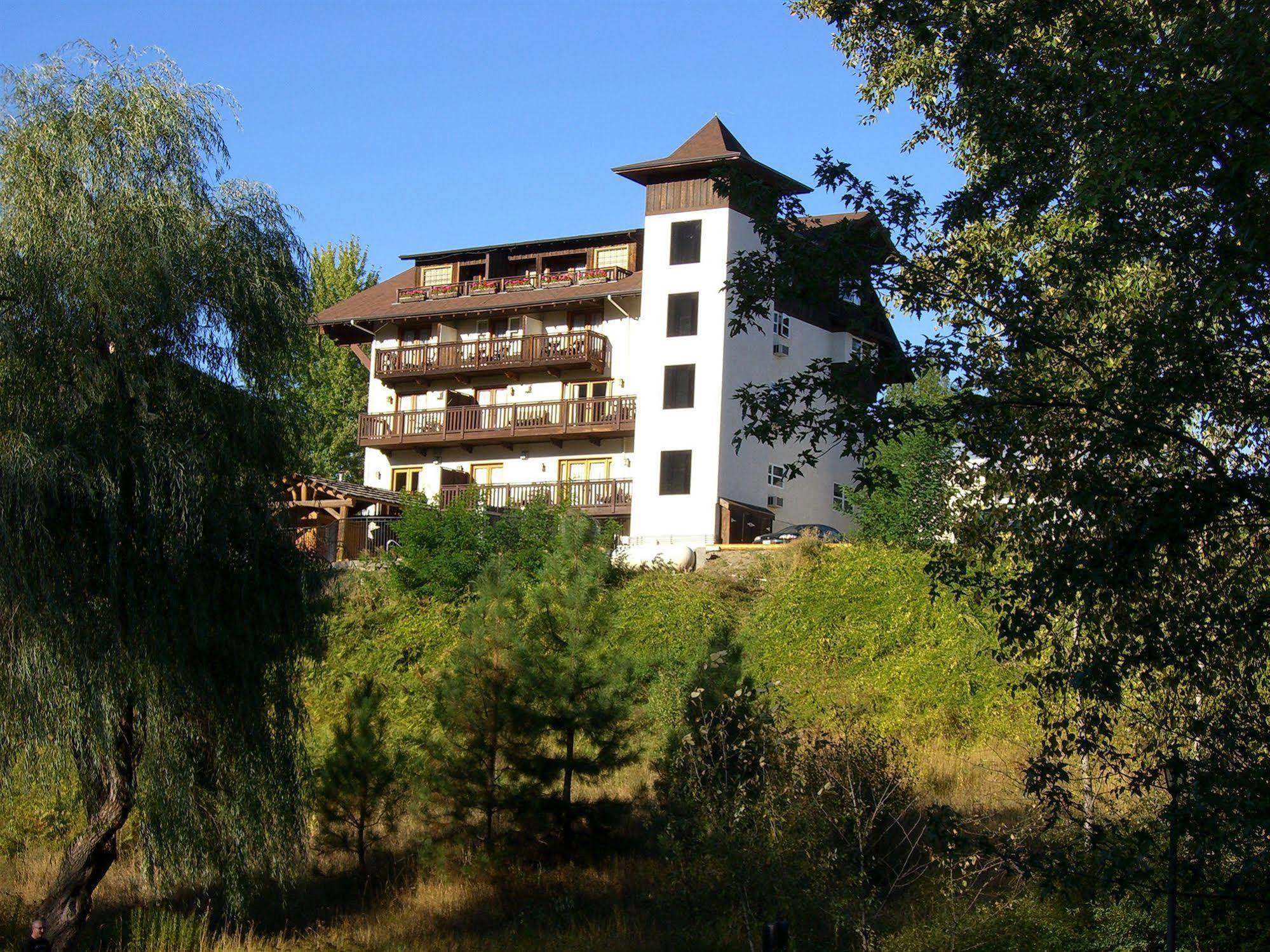 Inn The Blackbird 3*