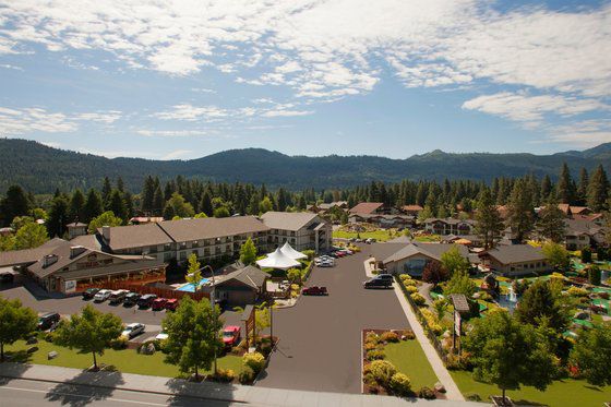 Hotel Aspen Suites 4*
