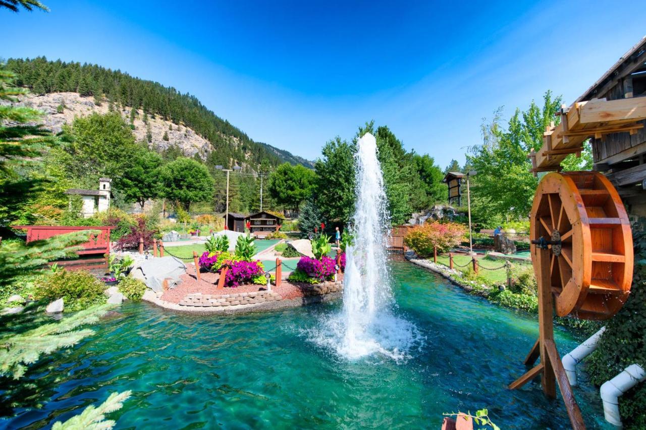 Icicle Village